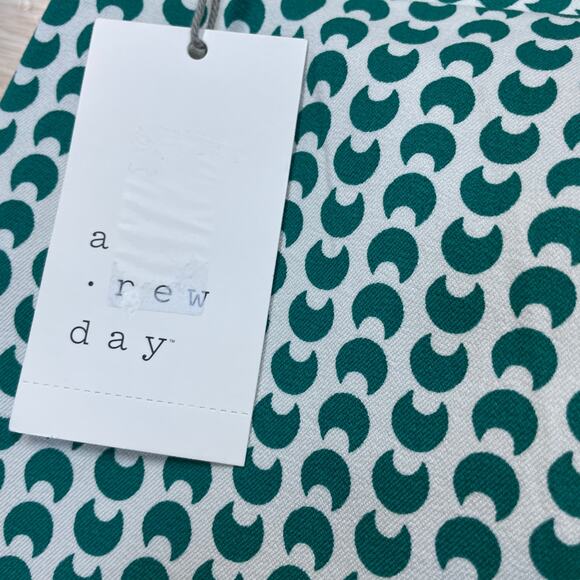 A New Day Women's Green Geo Print High Rise Stretch Skinny Ankle Pants Size 17 R - Picture 4 of 8